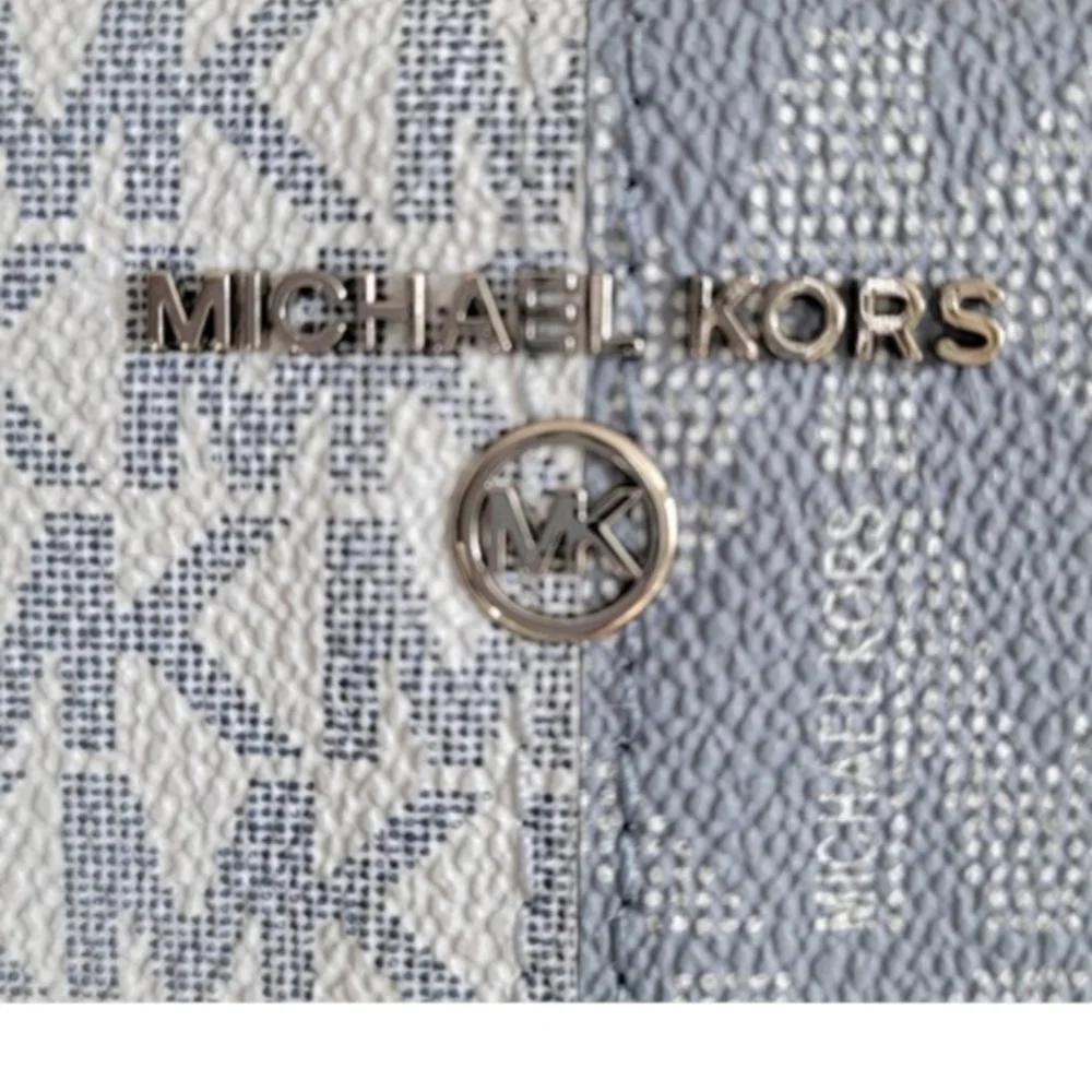 New Michael Kors Marilyn Sky Blue Multi Logo Medium Satchel Handbag purse